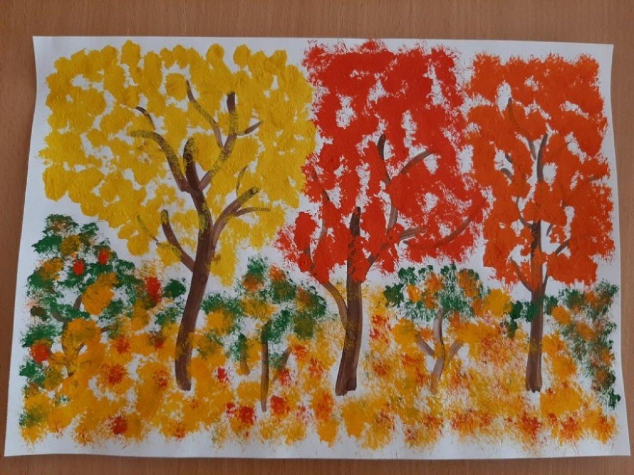 Рисование в детском саду осень