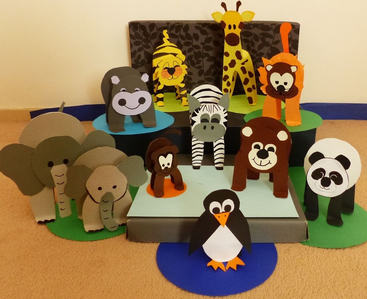 Macaco …  Проекты детского творчества, Детские поделки, Вечеринка в стиле  сафари