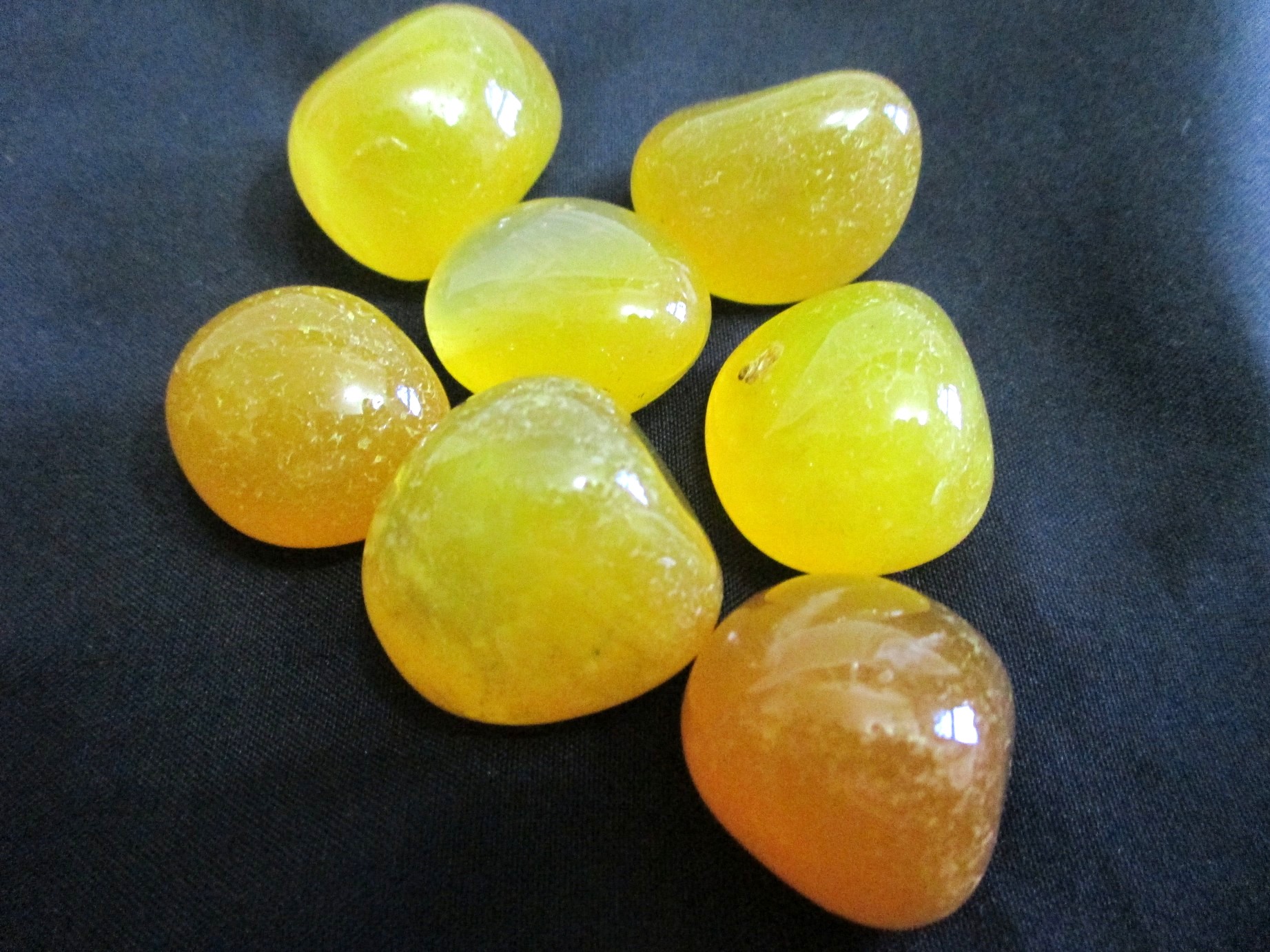Желтый Оникс камень