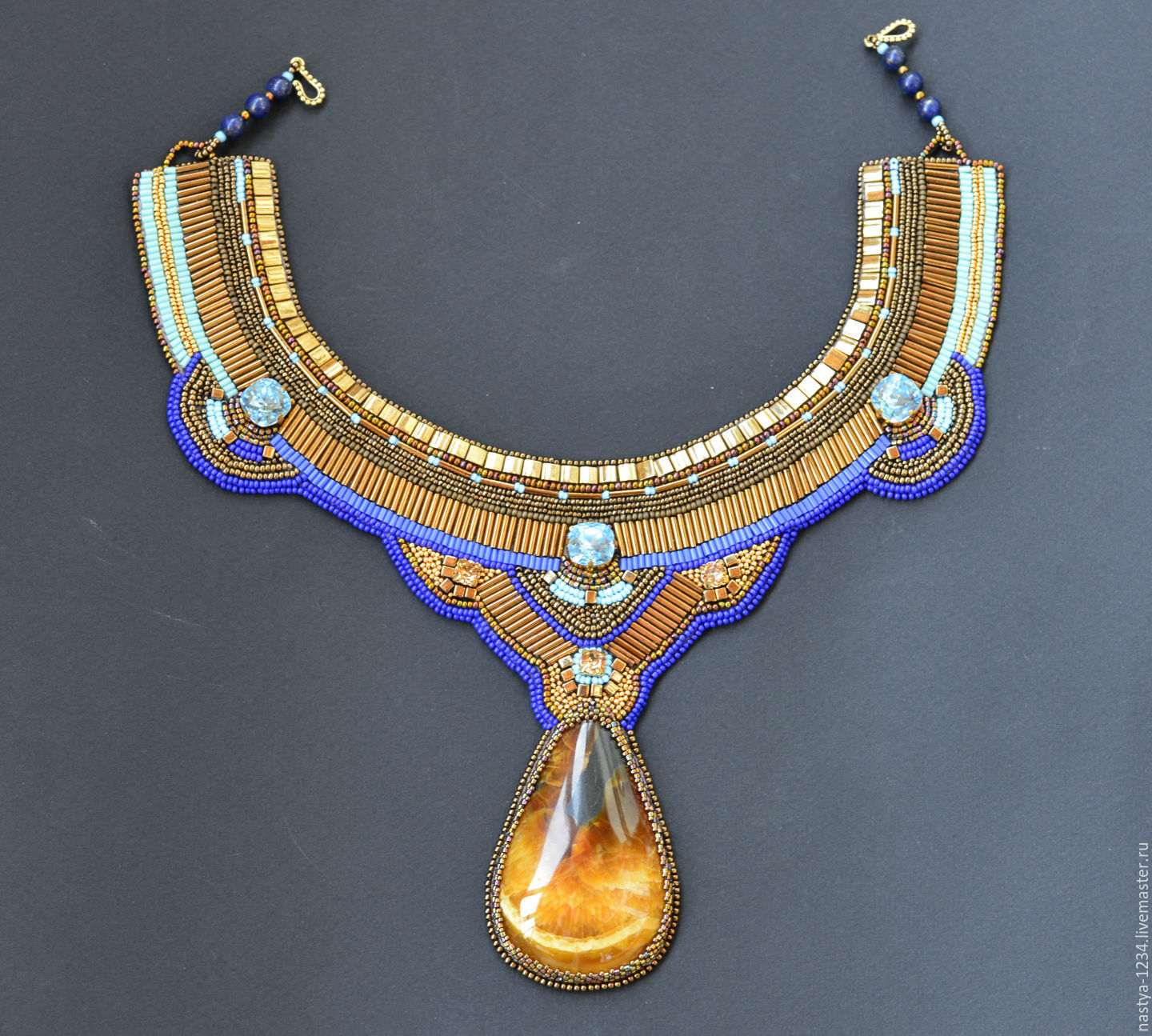 Ожерелье царицы змей Египта