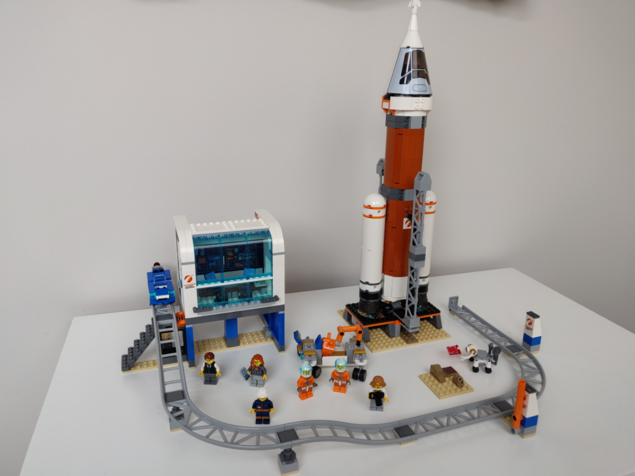 Конструктор LEGO ideas 40335 полёт космической ракеты