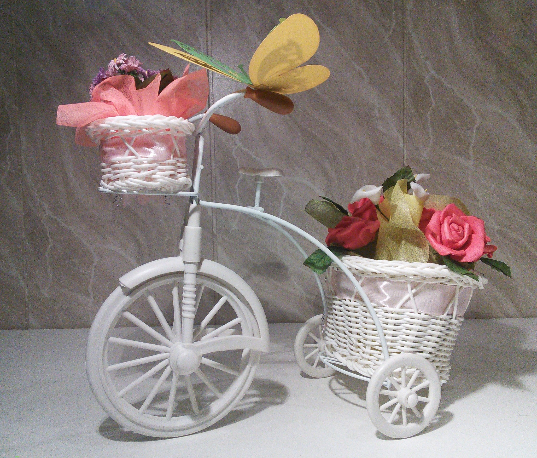 Велосипед с цветами из фоамирана