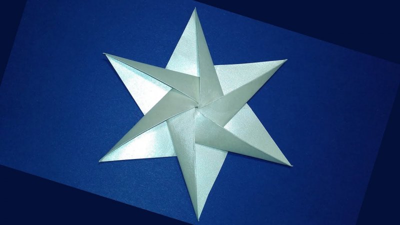 Пятиконечная звезда из бумаги