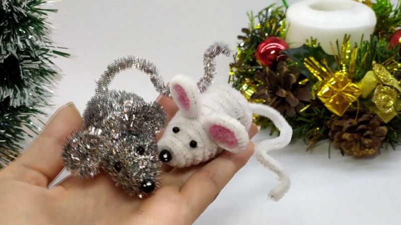 Новогодние мышки подделки