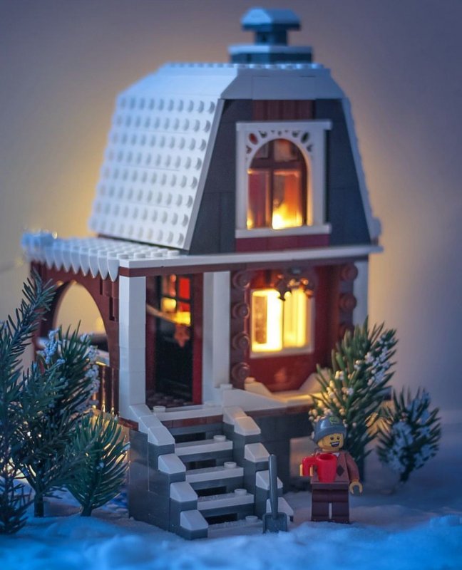 LEGO зимний домик