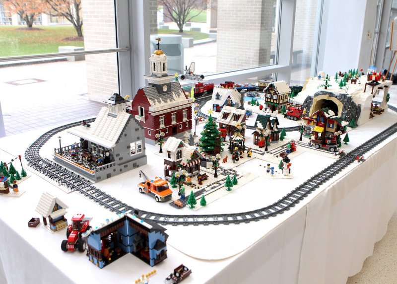 Лего Winter Village