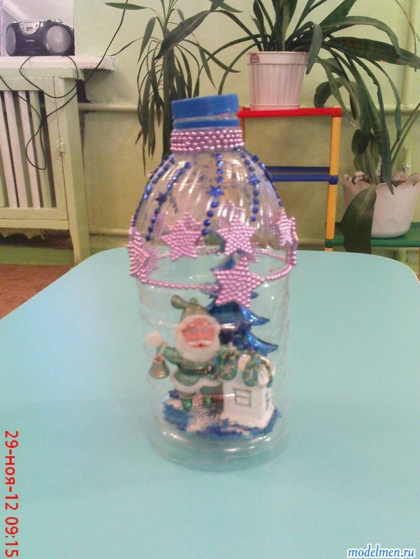Бросовый материал пластиковые бутылки