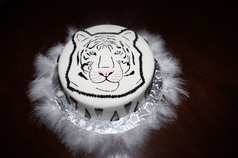 Новогодний торт с тигром