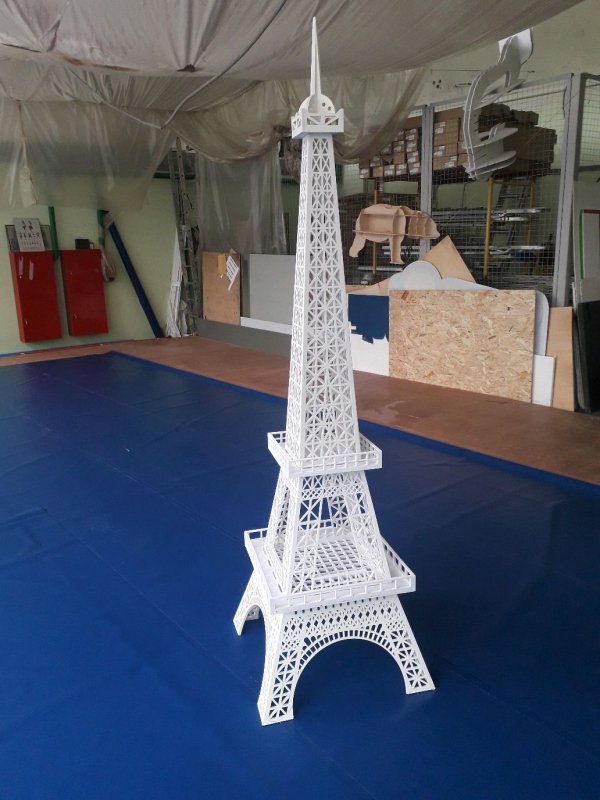 Модульное оригами Эйфелева башня