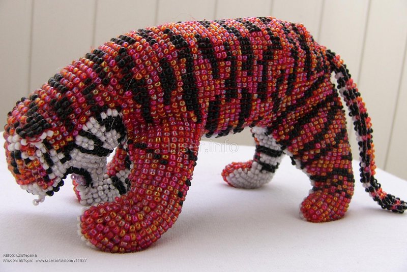 Тигр из бисера