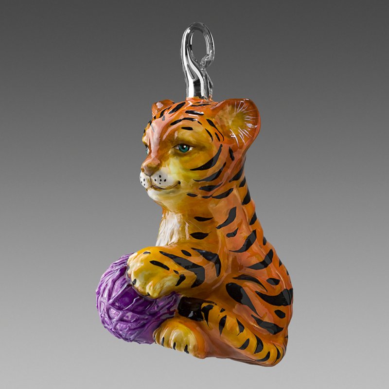 Новогодняя игрушка тигр