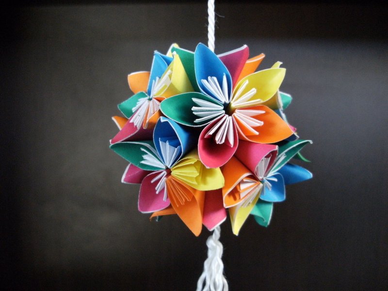 Модельное оригами цветок