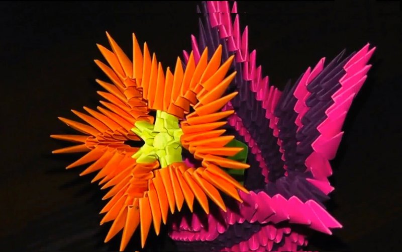 Цветы из треугольных модулей