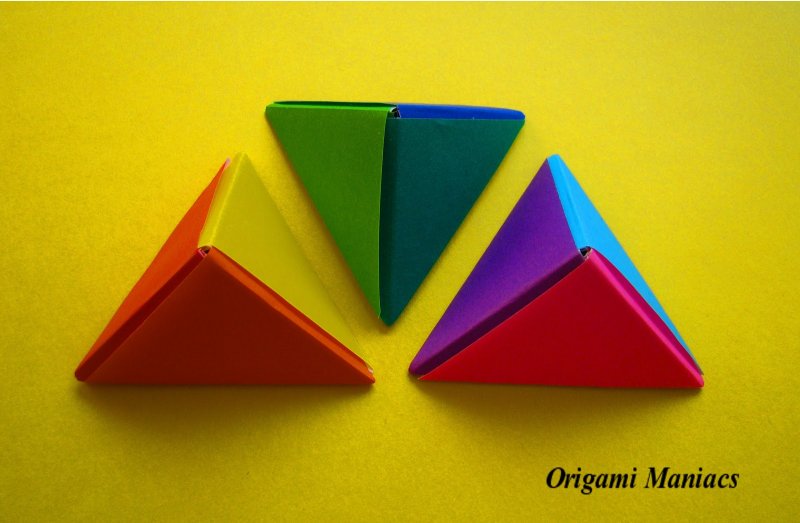 Объемная треугольная фигура