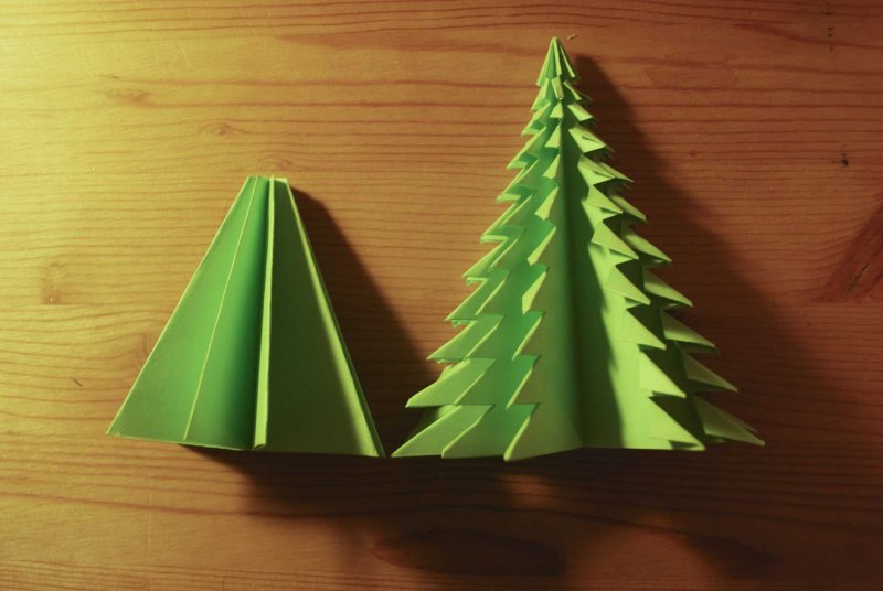 Большая елка оригами