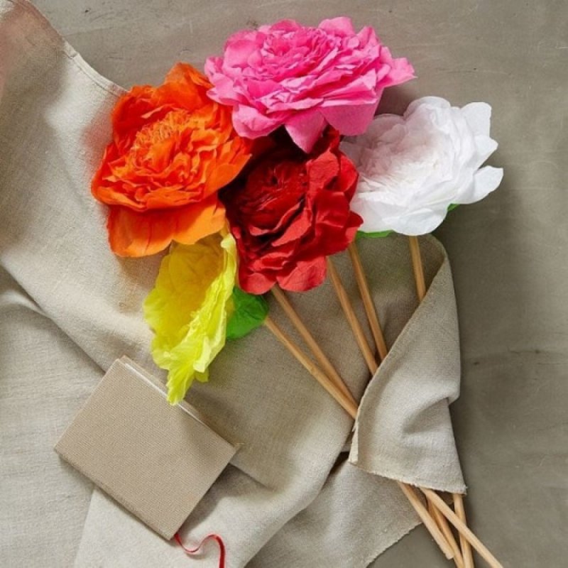 Цветы из гофрированной бумаги