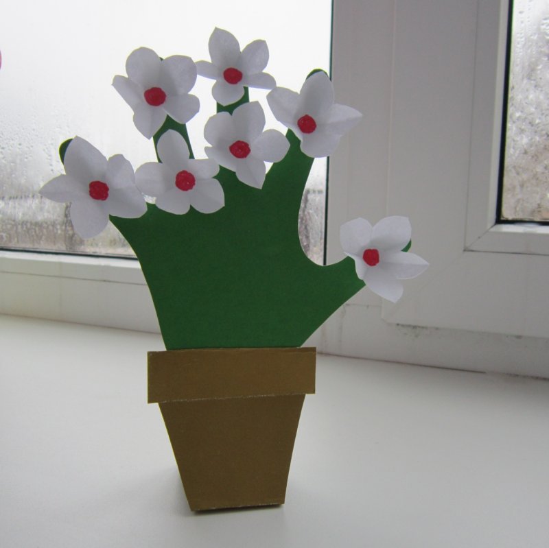 Поделка цветок для малышей