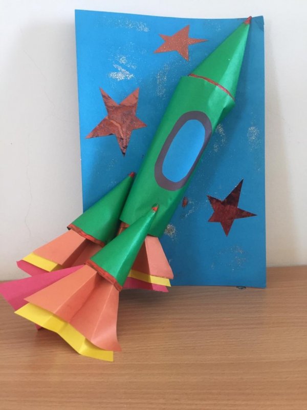 Ракета из бумаги летающая с трубочкой