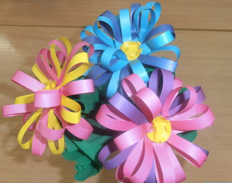 Цветы из бумаги для детей