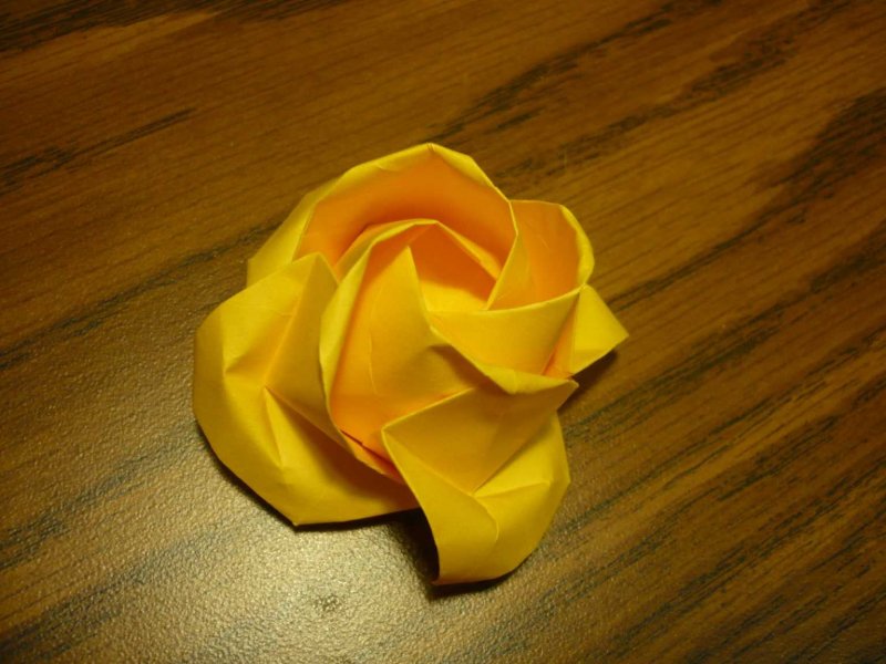 Роза Фукуяма оригами