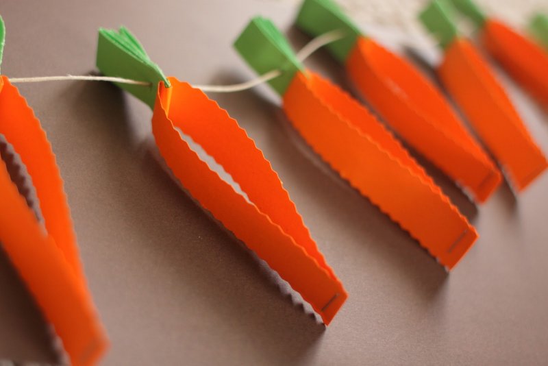 Гирлянда из моркови