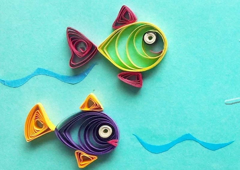 Рыбка из цветного картона