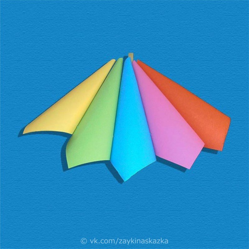 Зонтики для украшения окон