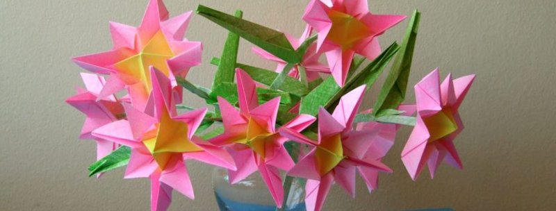 Весенние цветы оригами
