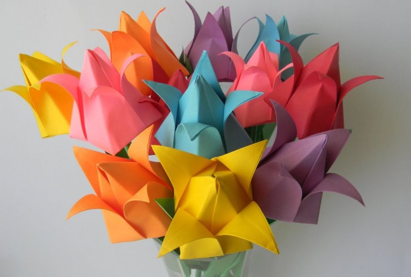 Букет тюльпанов оригами из бумаги