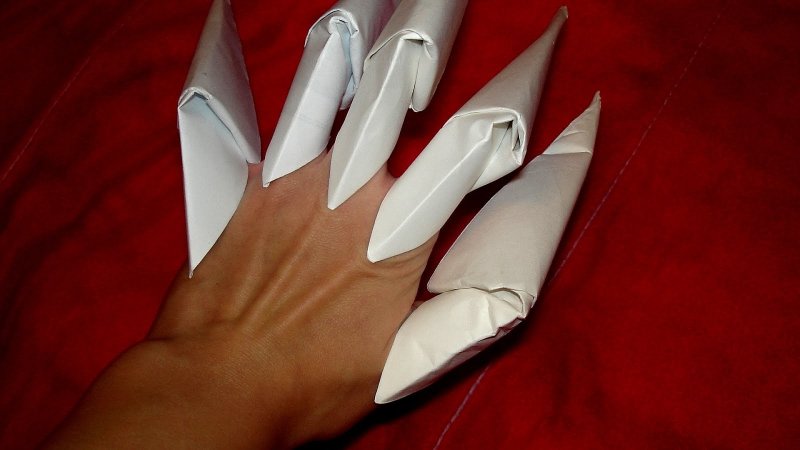 Бумажные когти на пальцы