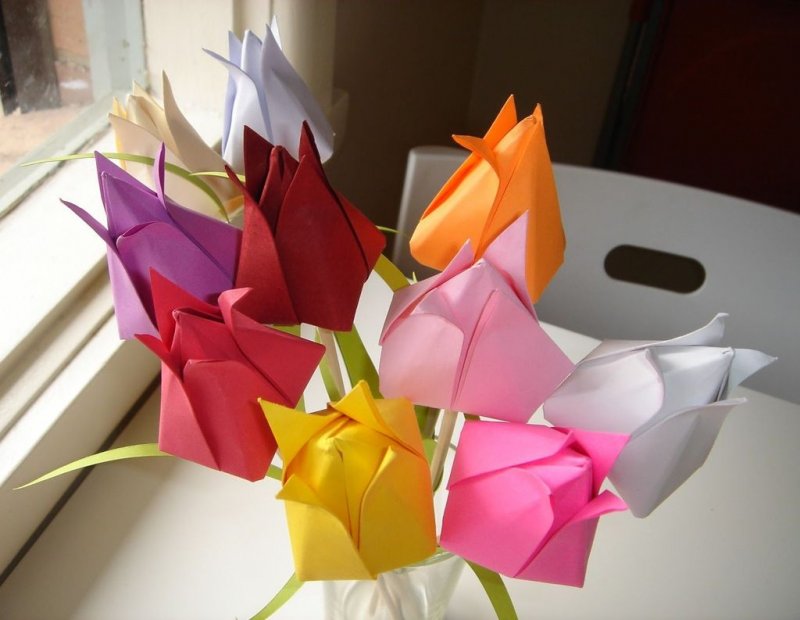 Тюльпаны из бумаги своими руками