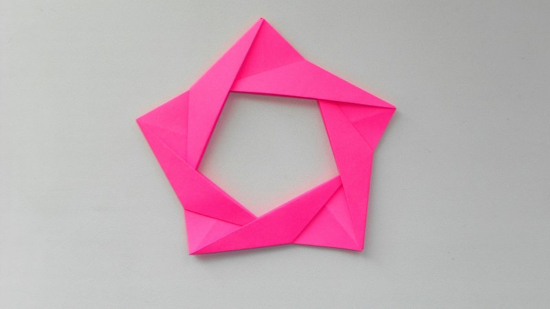 Звезда оригами из бумаги на 23 февраля