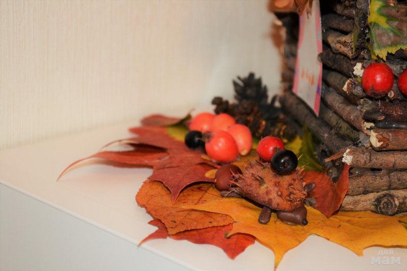 Осенняя поделка на тарелке