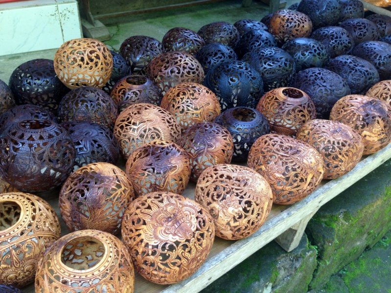 Декорации из кокоса