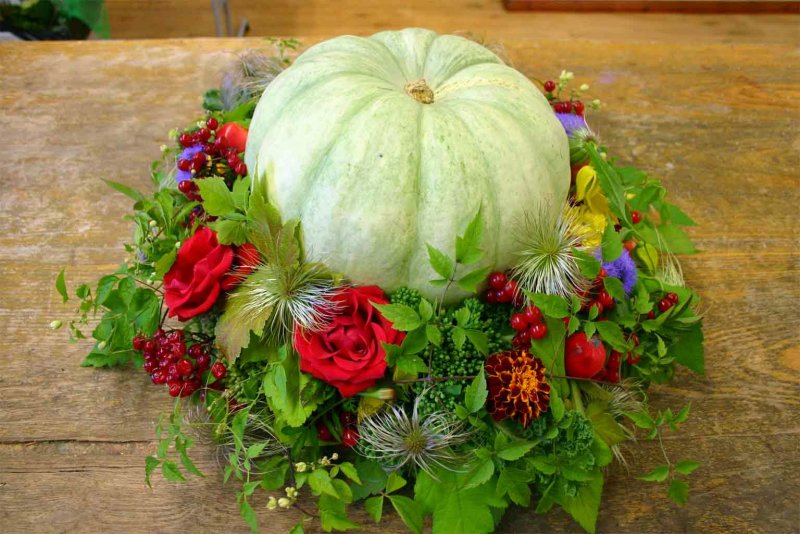 Осенние композиции из цветов и овощей
