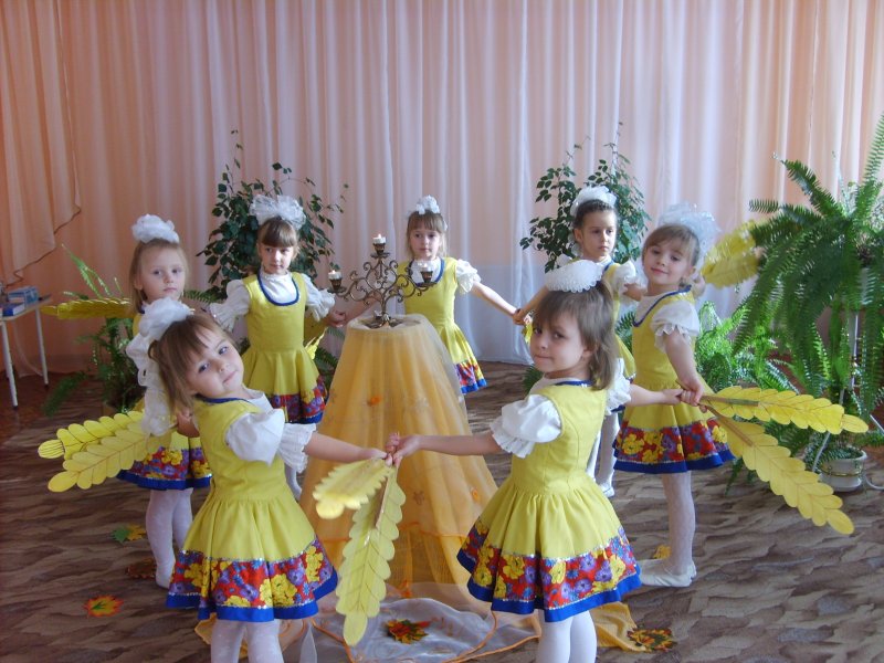 Танец Колосков в детском саду