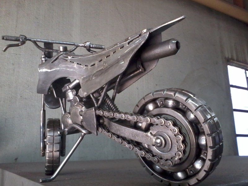 Мотоцикл из подшипников