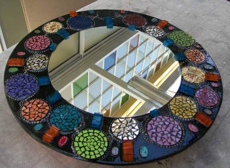 Мозаичное зеркало