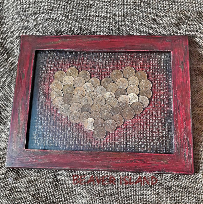 Панно сердце из монет