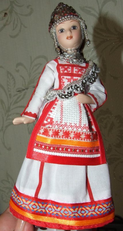 Чуваши национальный костюм куклы