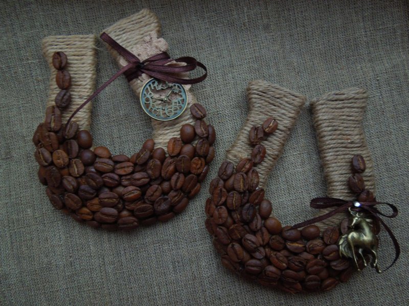 Сувениры из кофейных зерен