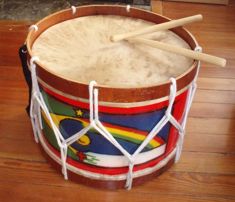 Барабанка музыкальный инструмент народный