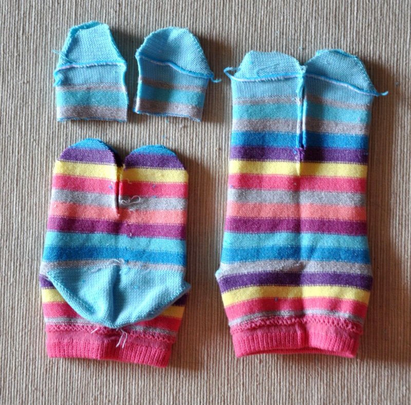 Одежда для кукол из носков