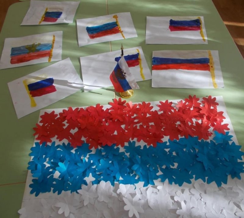Флаг России детская поделка