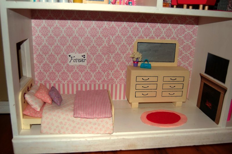 Комната для кукол из коробки