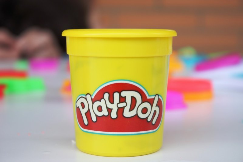 ADMONITOR Play Doh