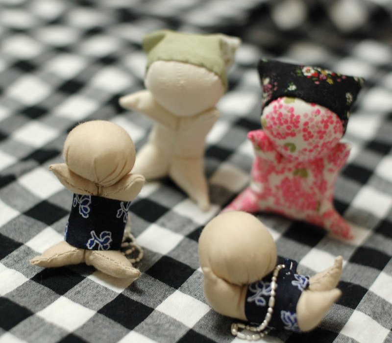 Японская кукла сарубобо