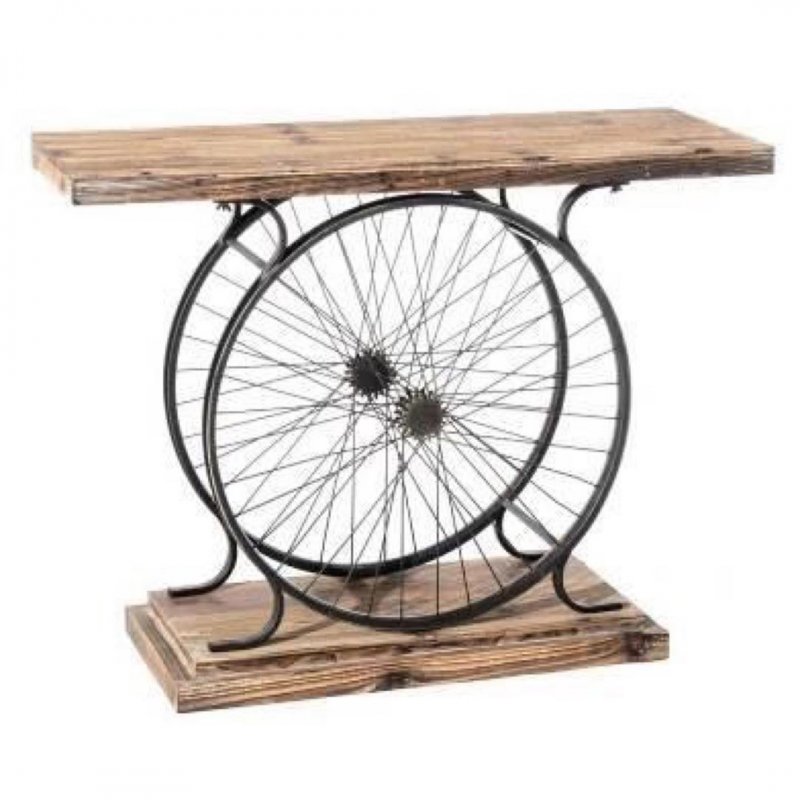 Столик из велосипедного колеса
