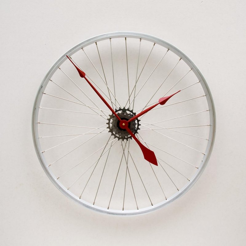 Декор из колеса велосипеда