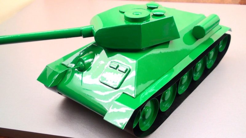 Картонный танк т-34 85